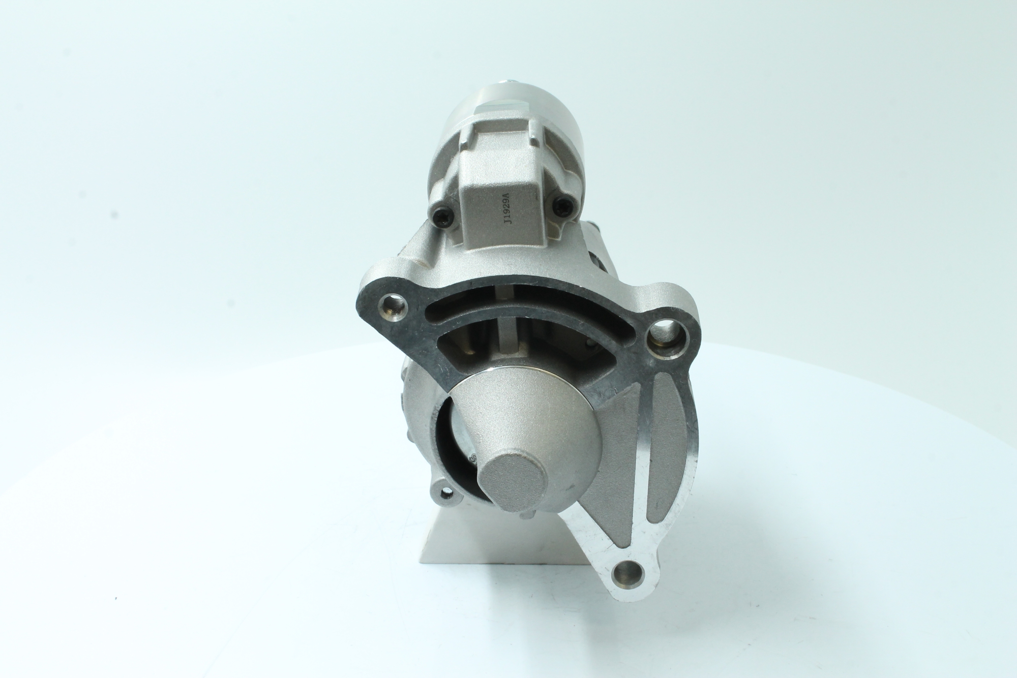 Köp Startmotor av PowerMax 88213292 till det låga priset 826,18 kr