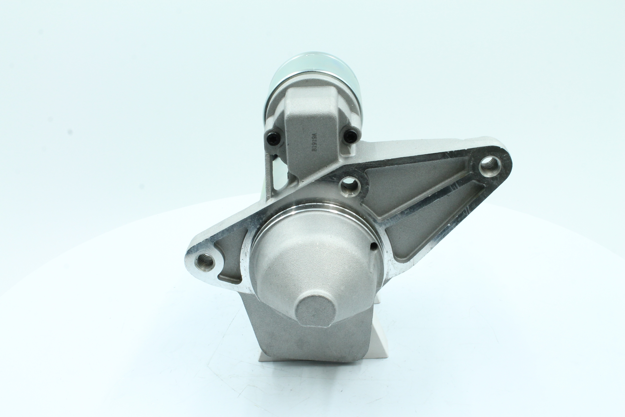 Köp Startmotor av PowerMax 88214268 till det låga priset 1377,40 kr