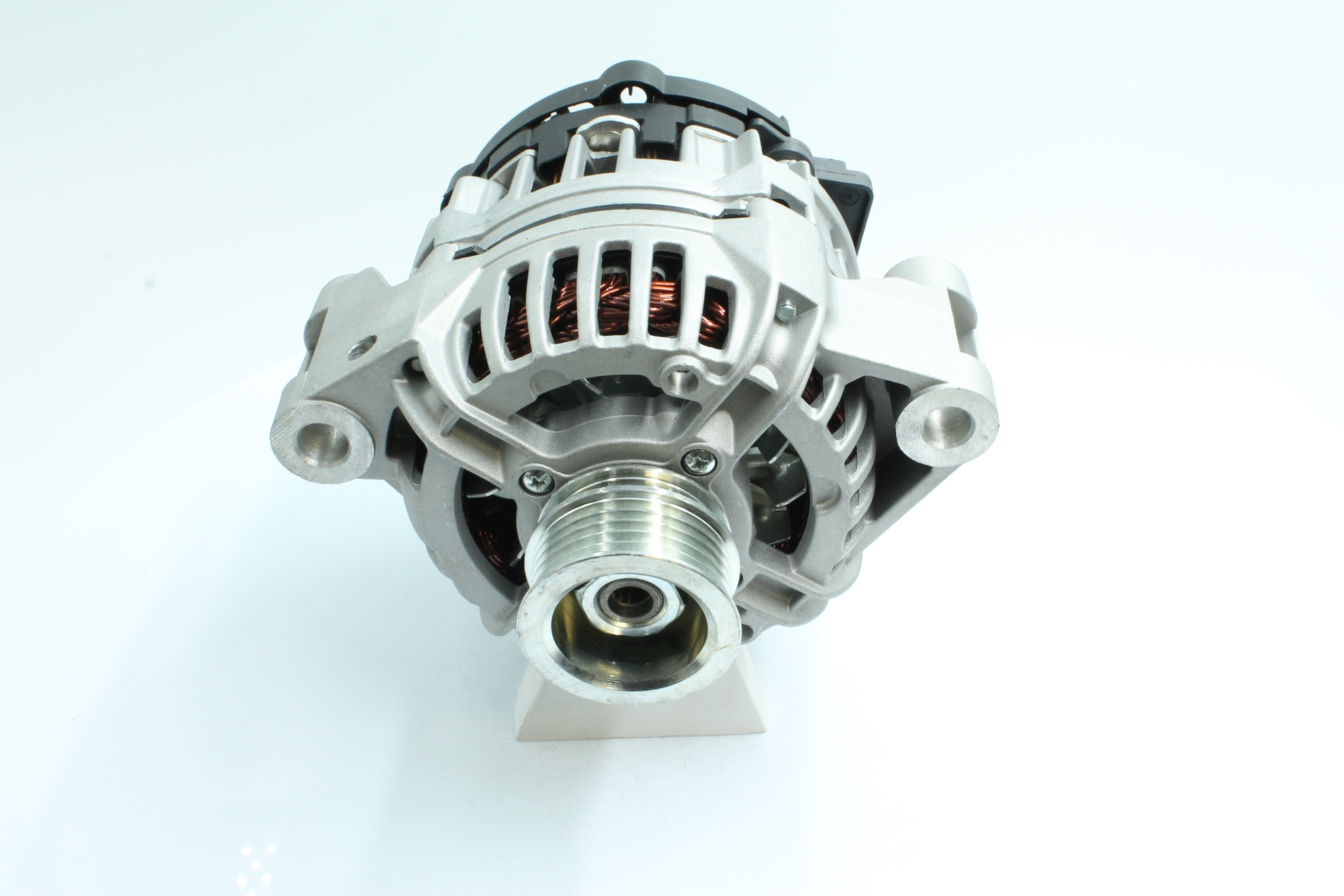 Köp Generator av PowerMax 89212123 till det låga priset 7377,37 kr