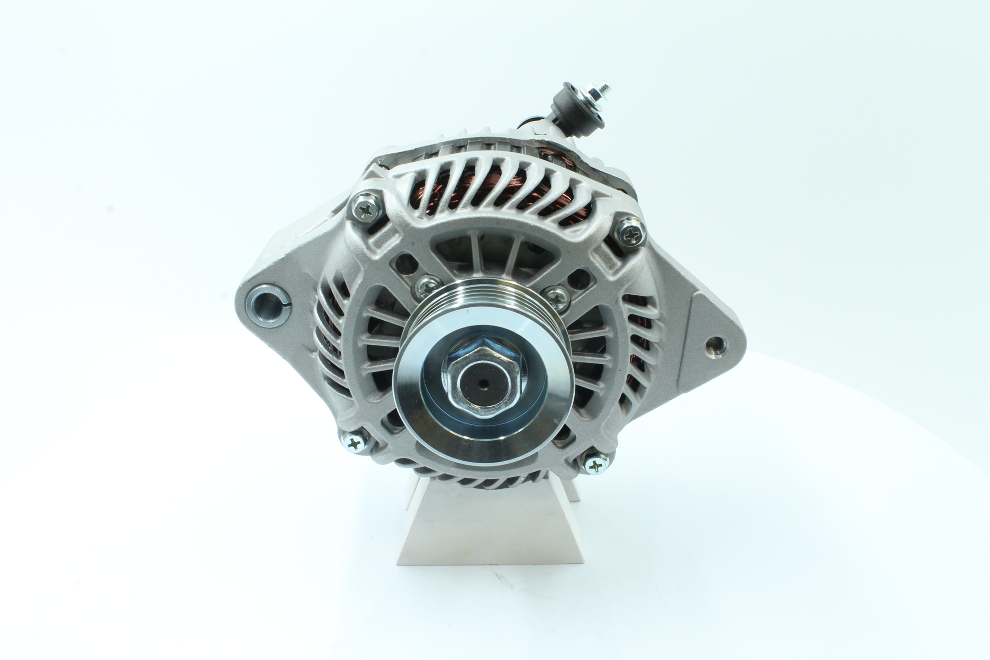 Kjøp Dynamo av PowerMax 89212588 til den lave prisen 3652,43 NOK