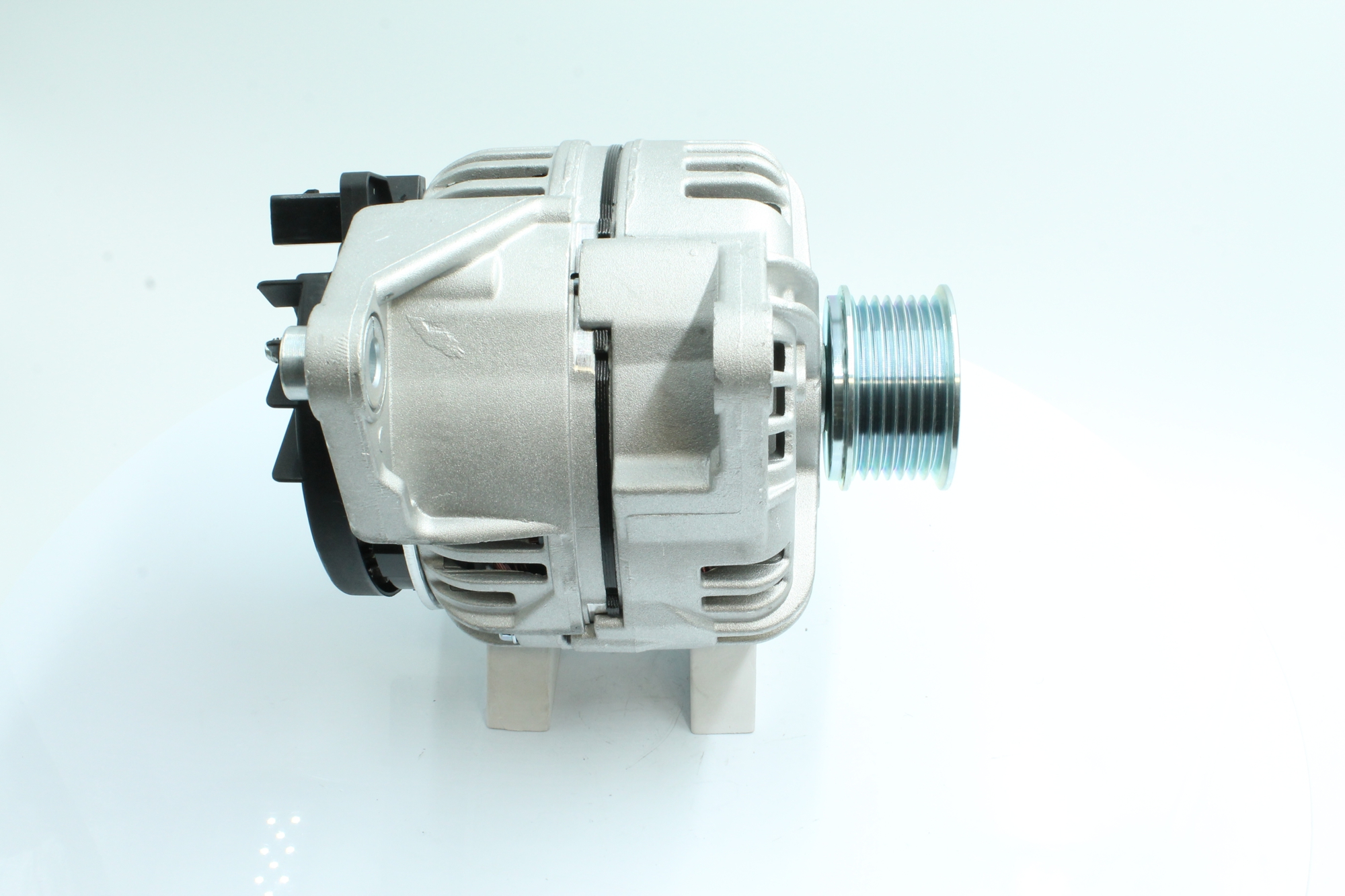 Köp Generator av PowerMax 89212825 till det låga priset 1939,78 kr