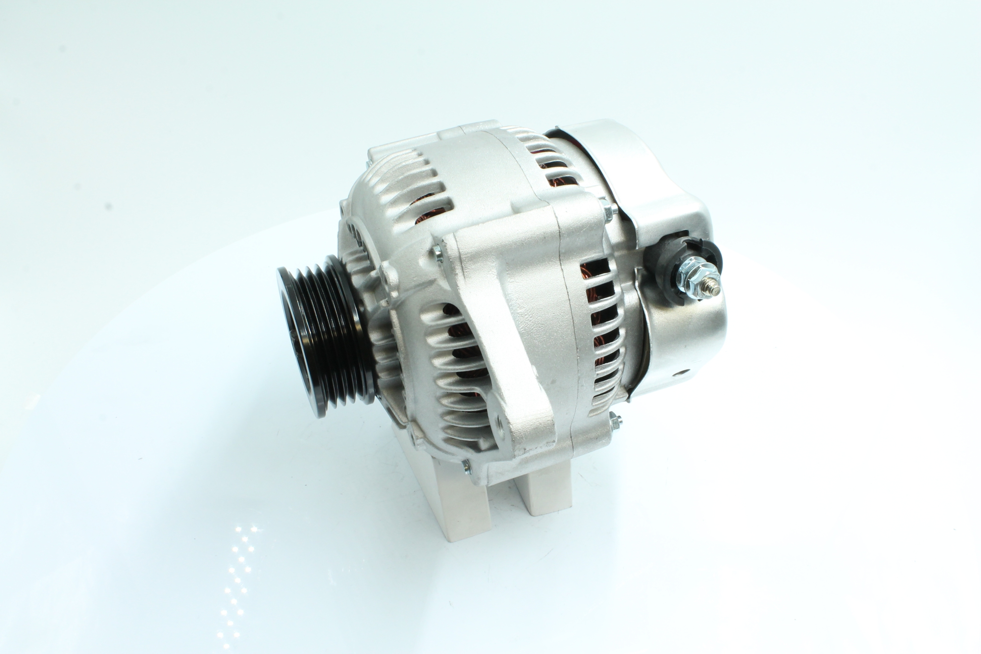 Kjøp Dynamo av PowerMax 89213224 til den lave prisen 3529,77 NOK