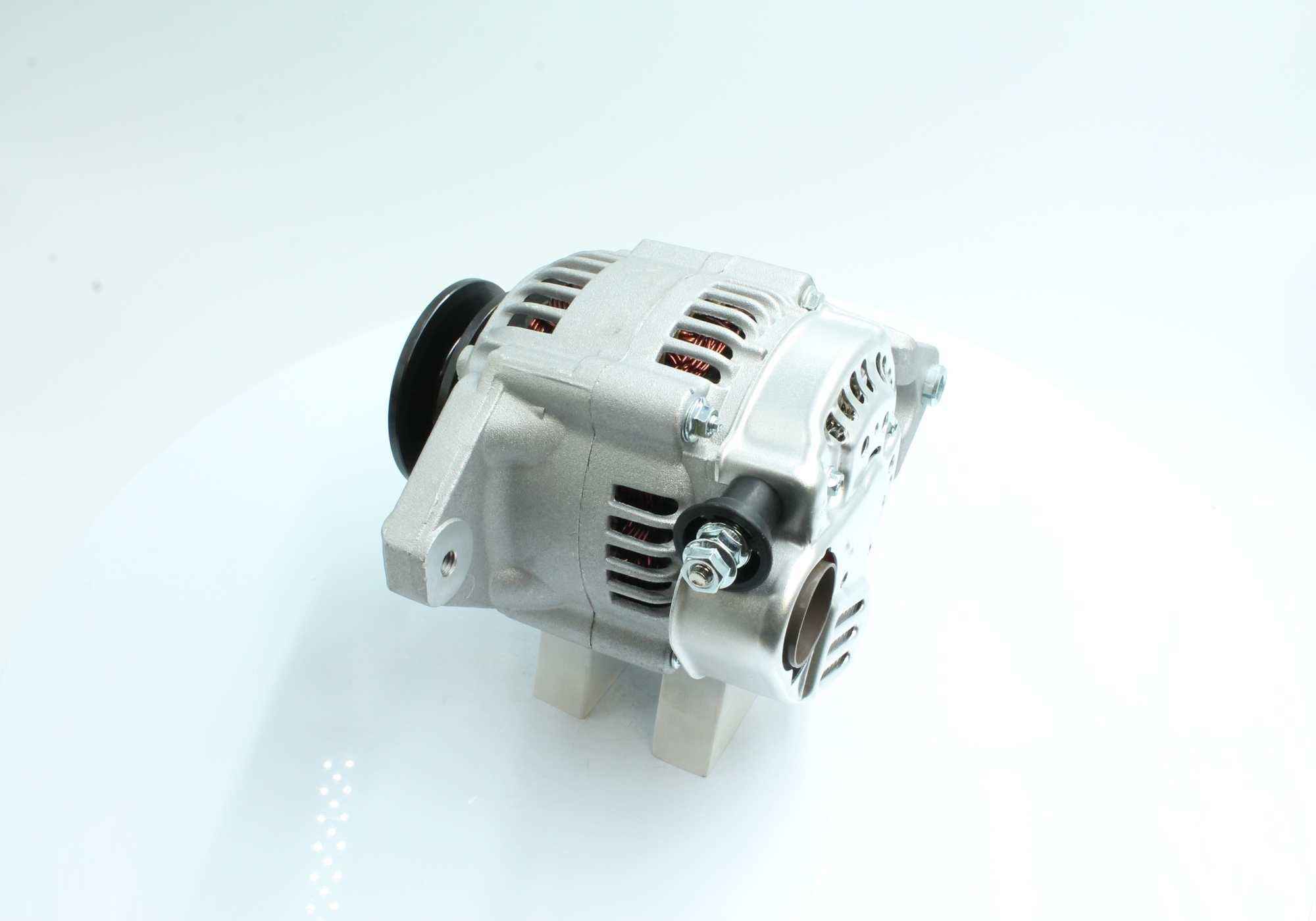 Kjøp Dynamo av PowerMax 89213636 til den lave prisen 4400,85 NOK