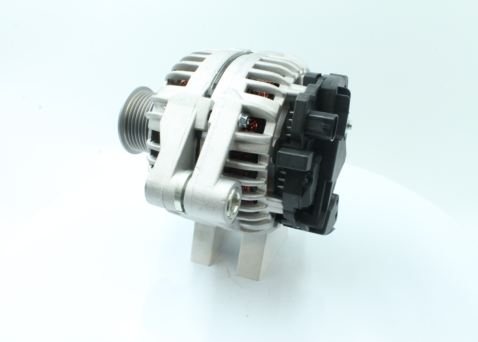 Kjøp Dynamo av PowerMax 89214993 til den lave prisen 4427,94 NOK