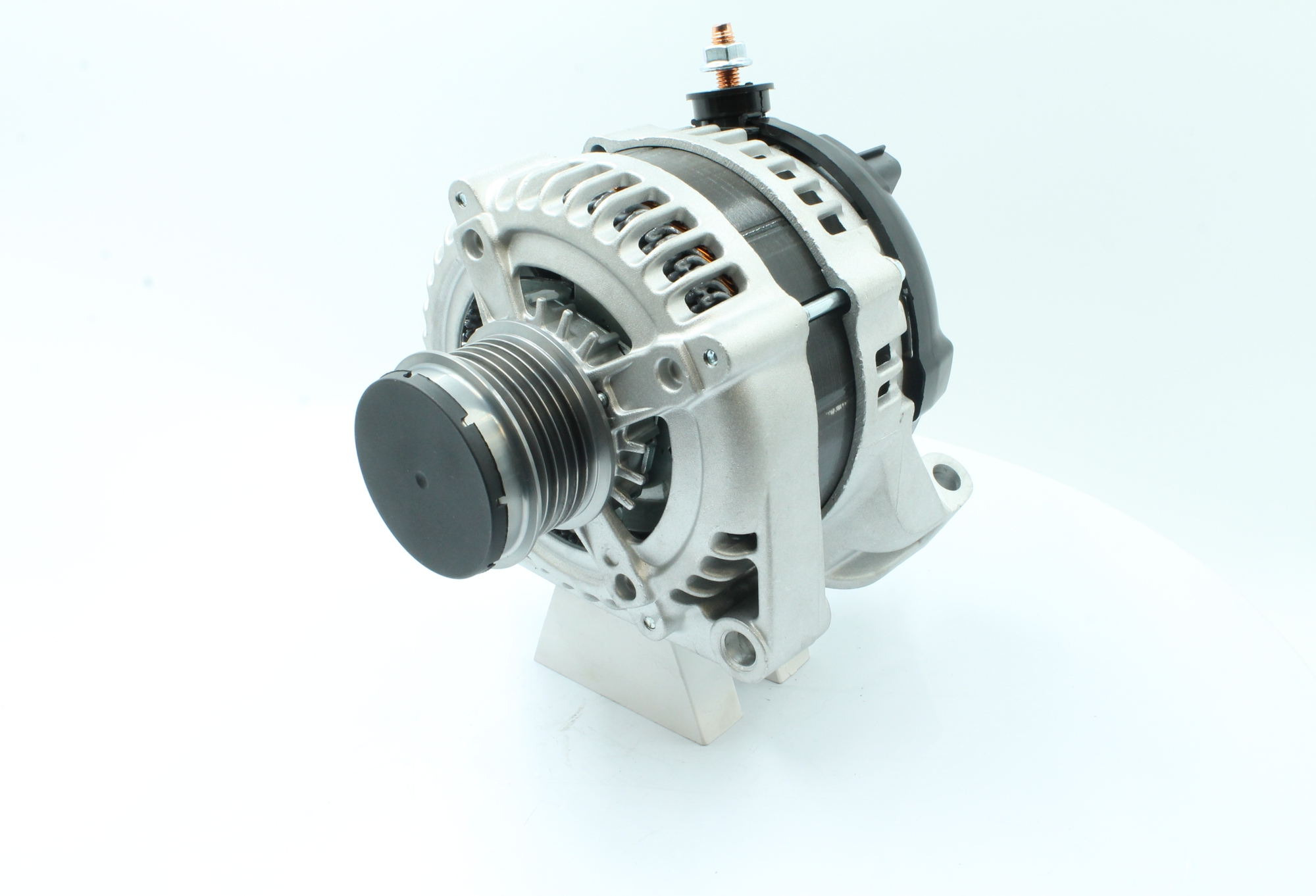 Kjøp Dynamo av PowerMax 89215354 til den lave prisen 4365,46 NOK