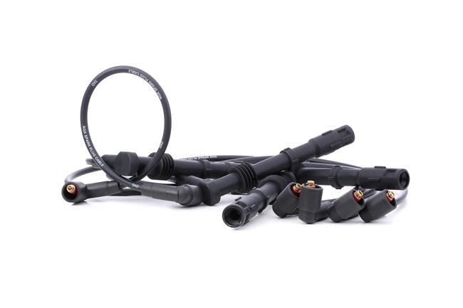 Acquista online NGK Kit cavi candele Art.: 0945