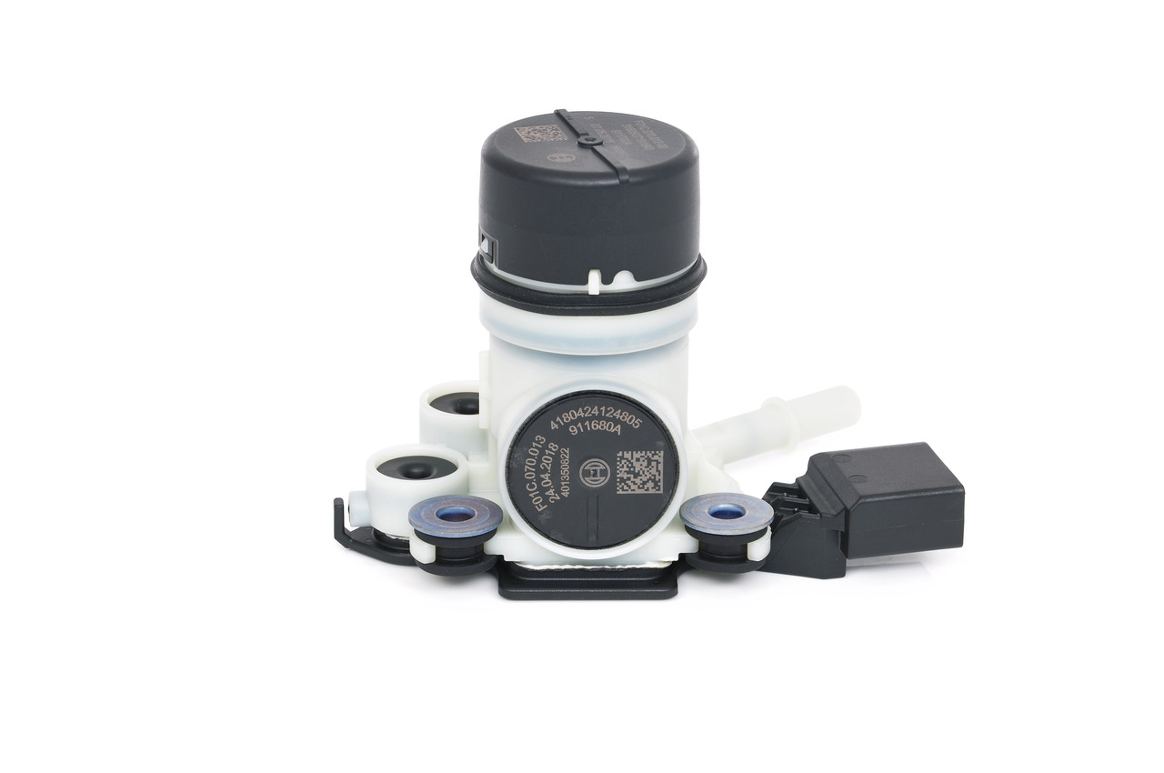 Acquista Modulo alimentazione, Iniezione urea da BOSCH F 01C 600 268 a buon mercato per soli 396,41 €
