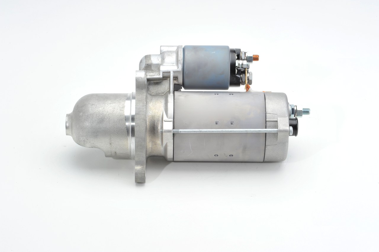 Köp Startmotor av BOSCH 0 001 231 004 till det låga priset 8190,72 kr
