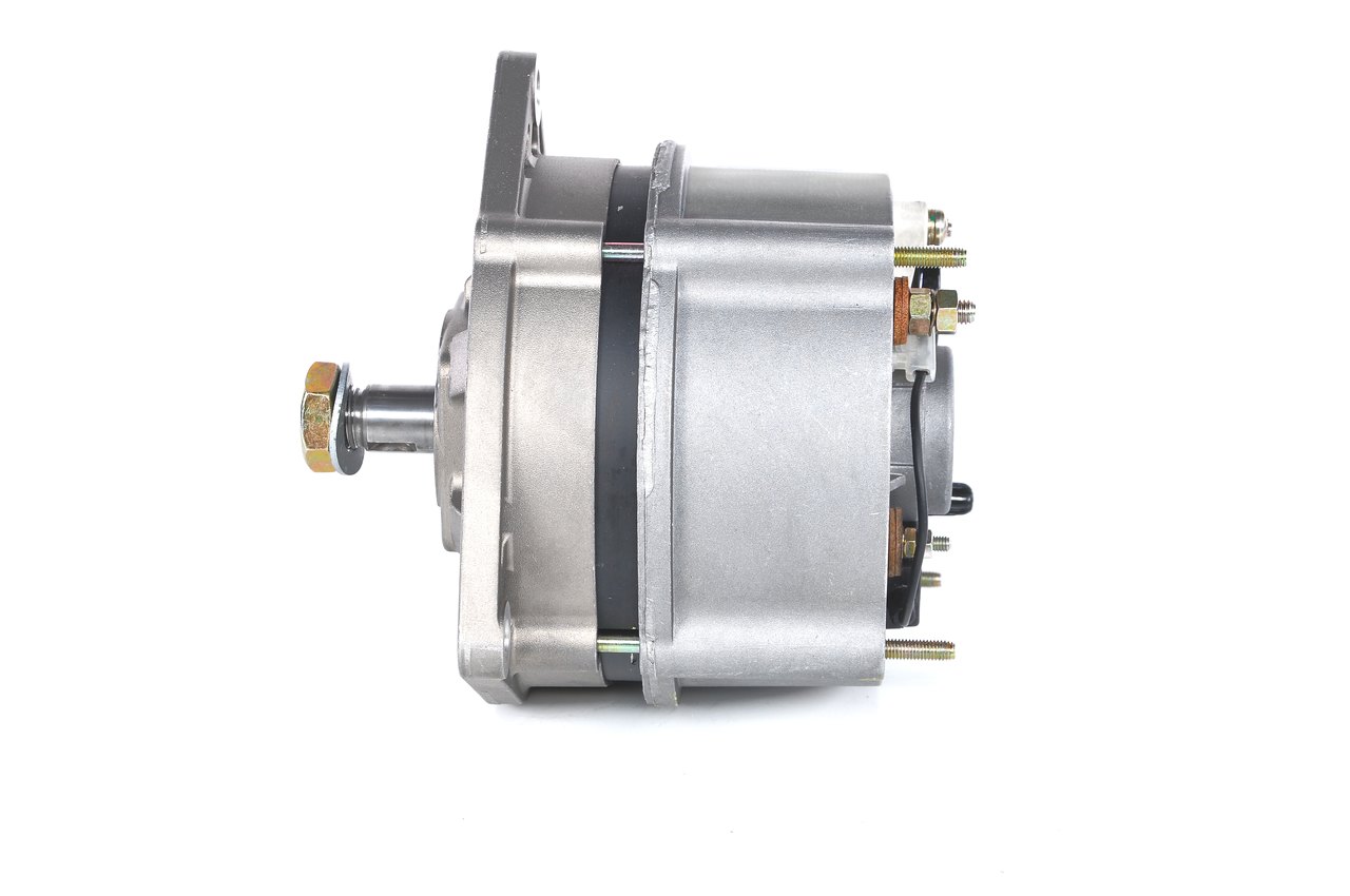Köp Generator av BOSCH 0 120 489 707 till det låga priset 7576,50 kr