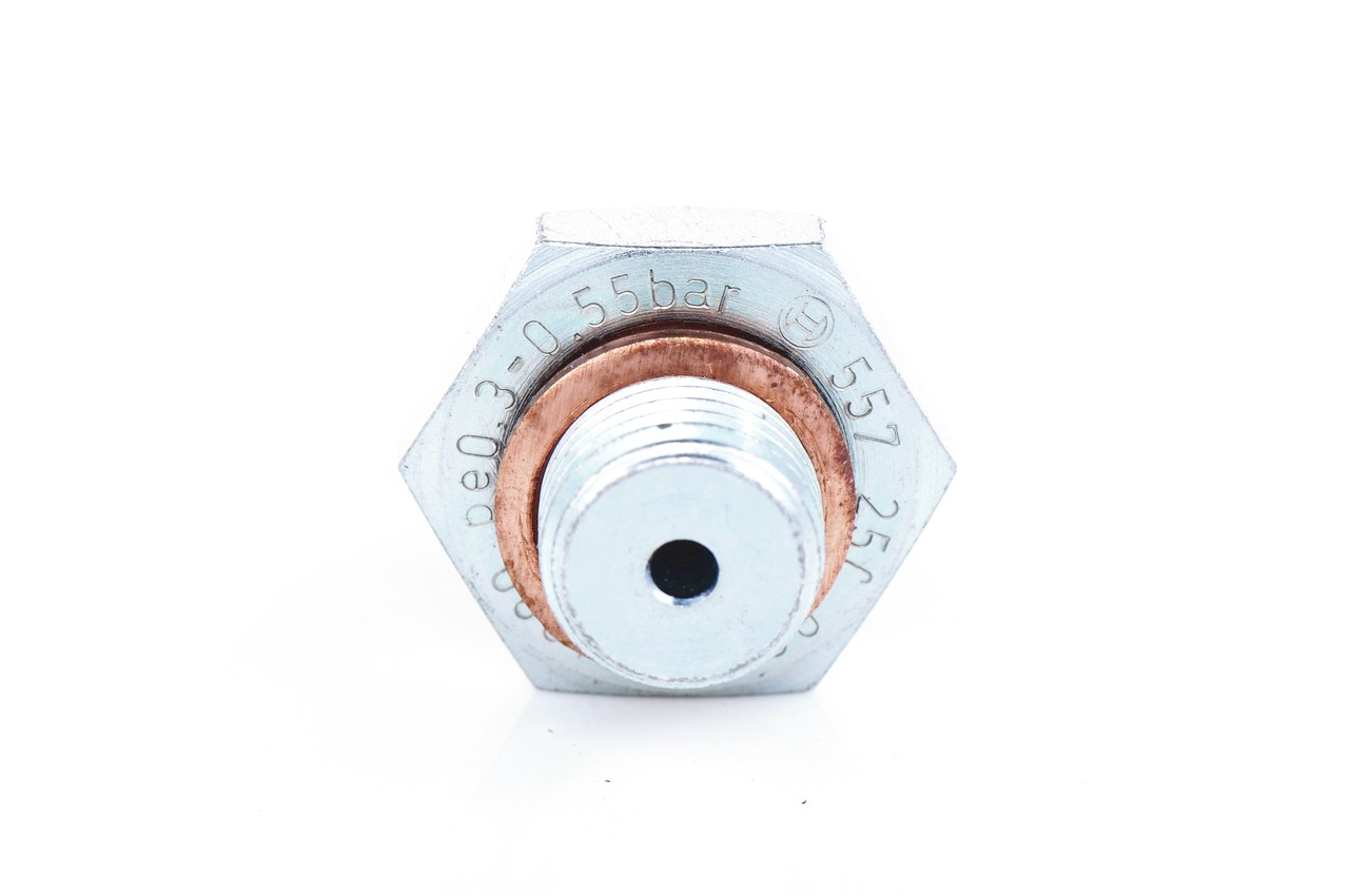 Comprar Interruptor de control de la presión de aceite de BOSCH 0 986 344 080 a bajo precio de 13,90 €