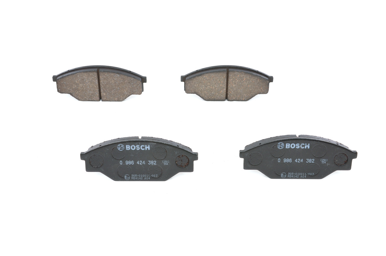 Acquista online BOSCH Kit pastiglie freni Art.: 0 986 424 382