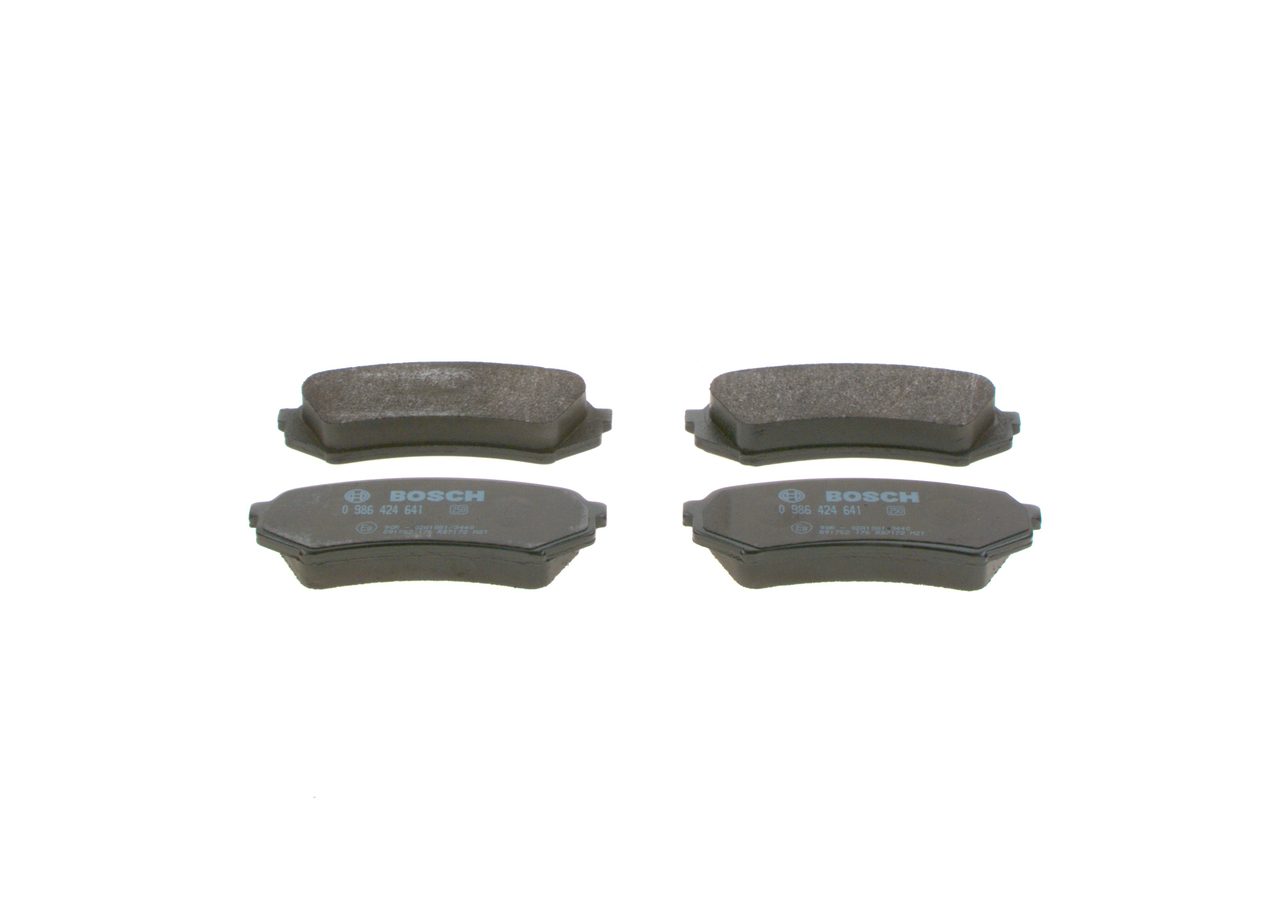 Acquista online BOSCH Kit pastiglie freni Art.: 0 986 424 641