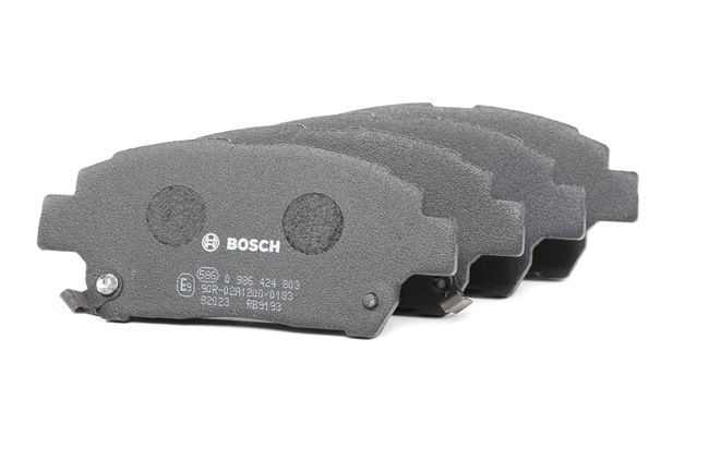 Acquista online BOSCH Kit pastiglie freni Art.: 0 986 424 803