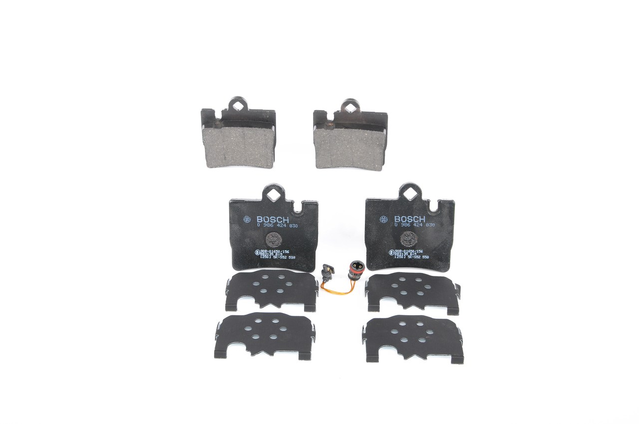 Acquista online BOSCH Kit pastiglie freni Art.: 0 986 424 830