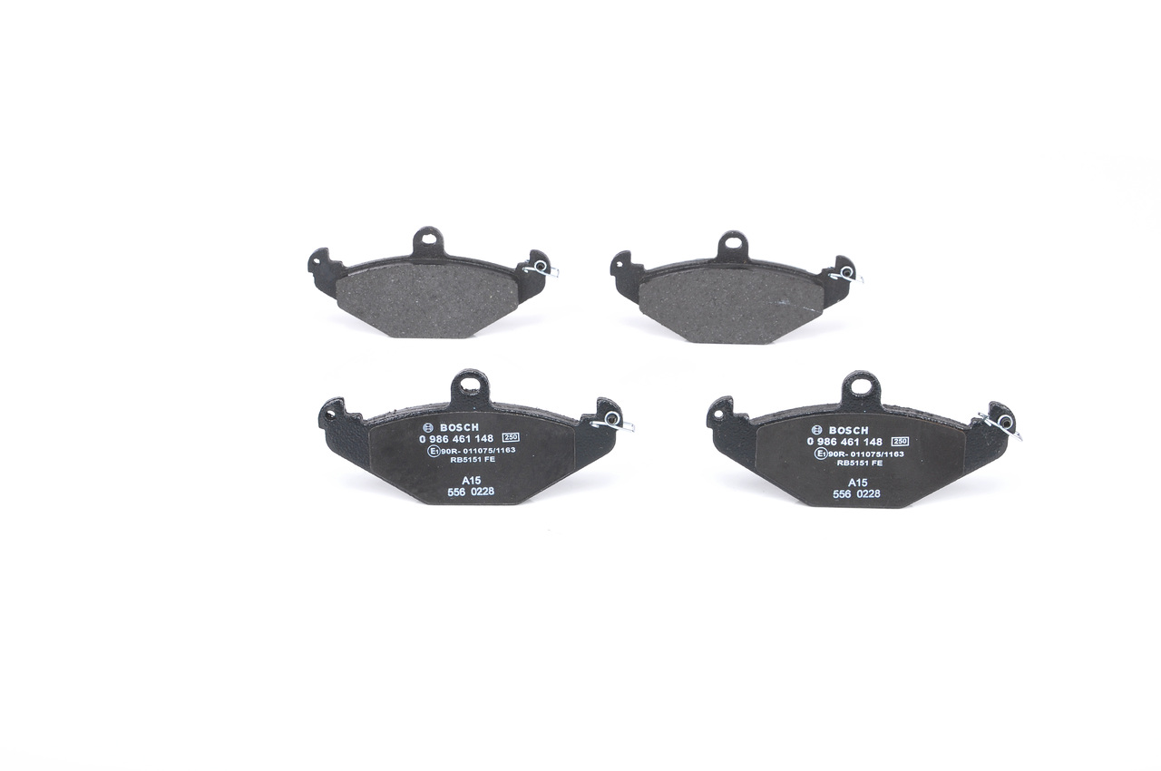 Acquista online BOSCH Kit pastiglie freni Art.: 0 986 461 148