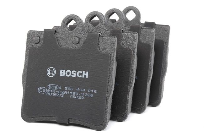 Acquista online BOSCH Kit pastiglie freni Art.: 0 986 494 016