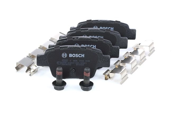 Köp Bromsbelägg av BOSCH 0 986 494 030 till det låga priset 331,94 kr