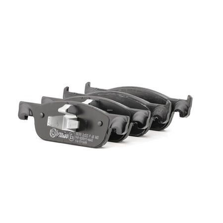Köp Bromsbelägg av BREMBO P 68 065 till det låga priset 304,47 kr