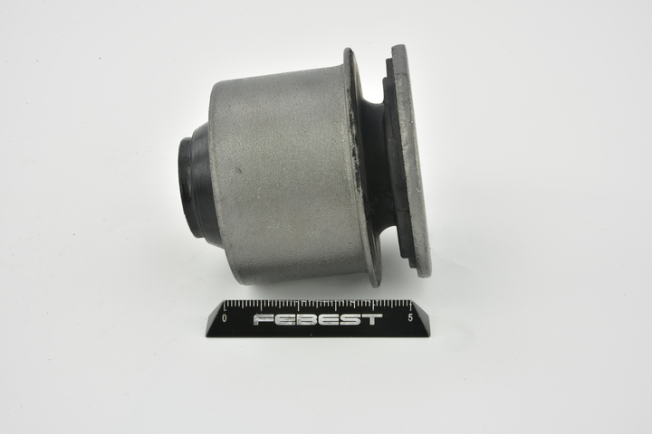 Acquista online FEBEST Supporto braccio oscillante Art.: TAB-204