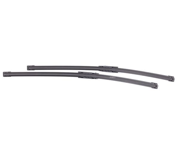 Comprar Limpiaparabrisas de STARK SKWIB-0940220 a bajo precio de 19,62 €