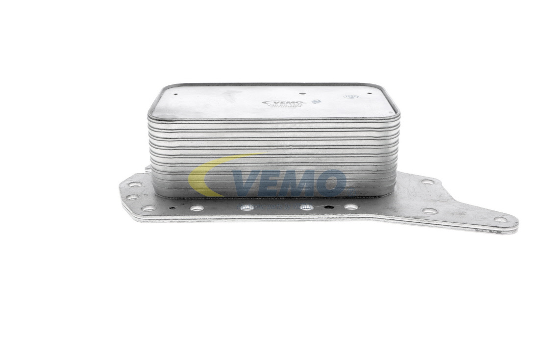Kjøp Oljekjøler, motorolje av VEMO V30-60-1322 til den lave prisen 631,00 NOK