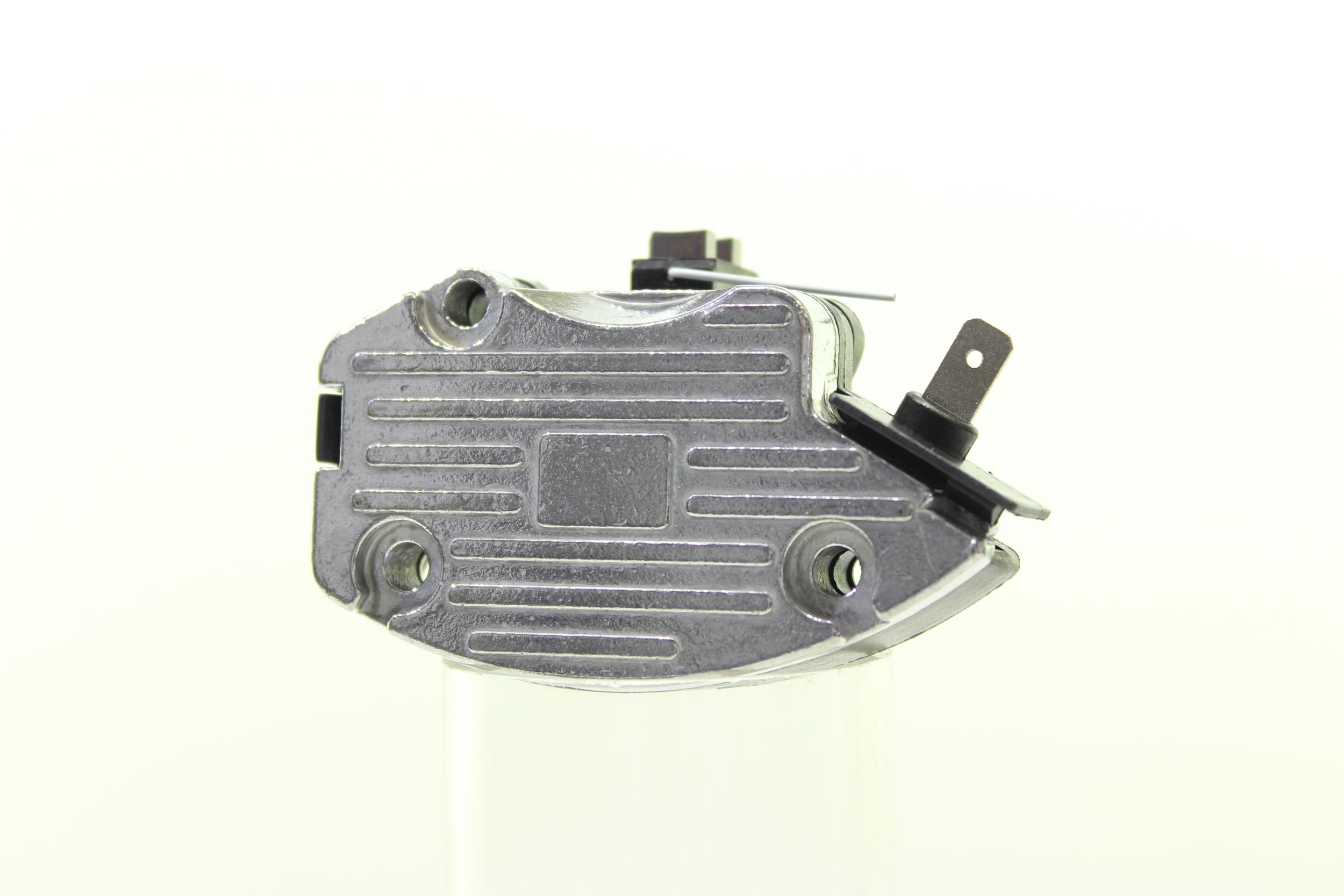 Lichtmaschinenregler 10700115