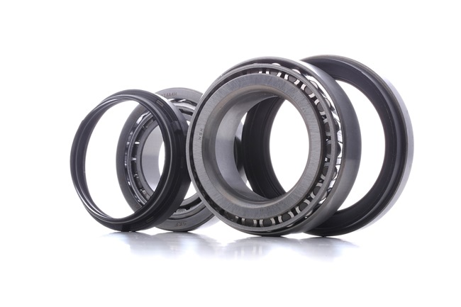 Acquista online SKF Kit cuscinetto ruota Art.: VKBA 3331