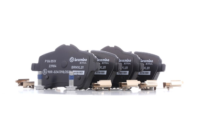 Comprar Juego de pastillas de freno de BREMBO P 06 051X a bajo precio de 71,00 €