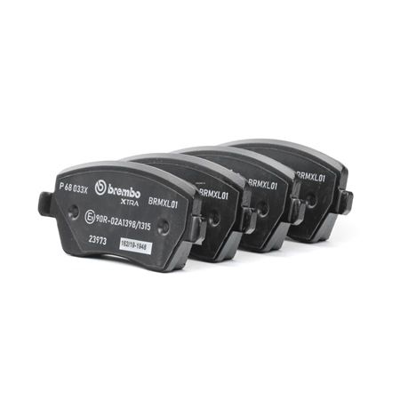 Köp Bromsbelägg av BREMBO P 68 033X till det låga priset 555,90 kr