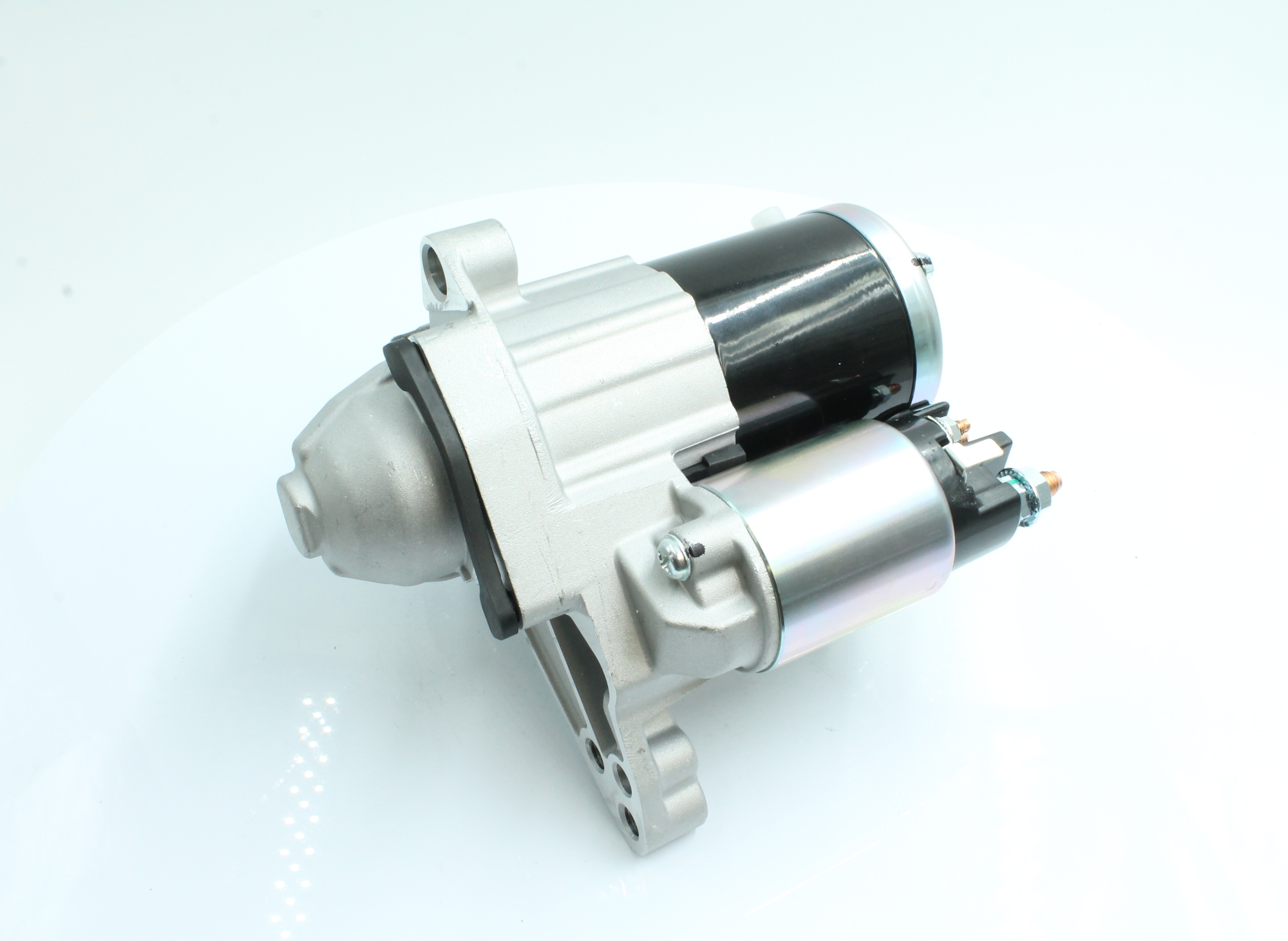 Köp Startmotor av PowerMax 88214677 till det låga priset 1395,89 kr