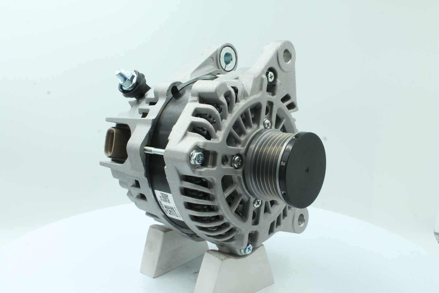 Kjøp Dynamo av PowerMax 89216490 til den lave prisen 3508,16 NOK