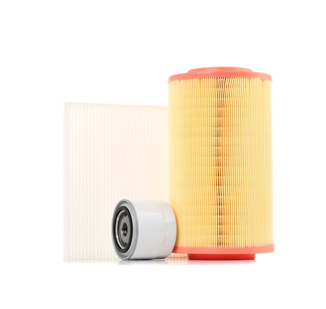 Compre Kit de filtros de STARK online para Daily VI Furgón a precios moderados