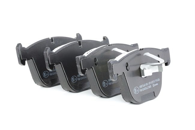 Köp Bromsbelägg av BREMBO P 06 026 till det låga priset 544,79 kr