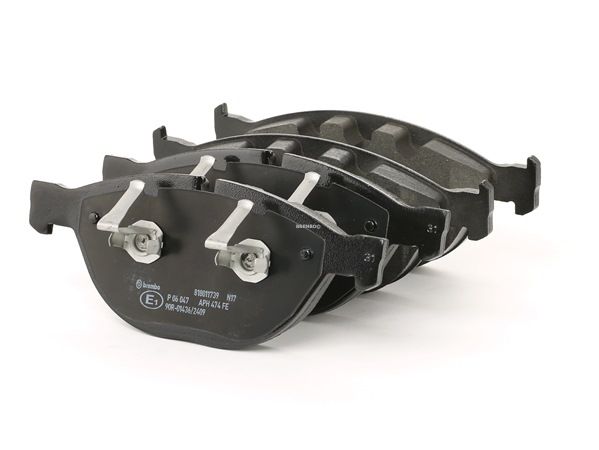 Comprar Juego de pastillas de freno de BREMBO P 06 047 a bajo precio de 62,32 €