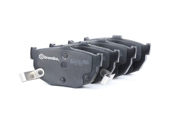 Köp Bromsbelägg av BREMBO P 30 003 till det låga priset 317,37 kr