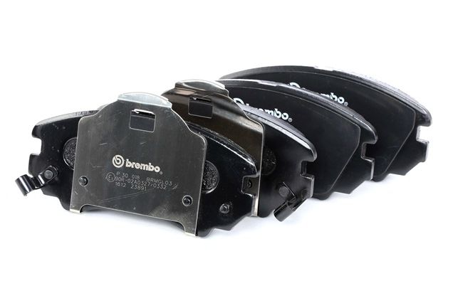 Köp Bromsbelägg av BREMBO P 30 018 till det låga priset 363,88 kr