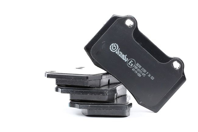 Köp Bromsbelägg av BREMBO P 36 020 till det låga priset 474,66 kr