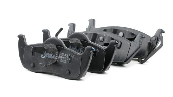 Köp Bromsbelägg av BREMBO P 37 011 till det låga priset 557,56 kr