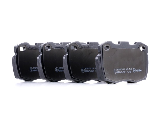 Köp Bromsbelägg av BREMBO P 44 005 till det låga priset 377,23 kr