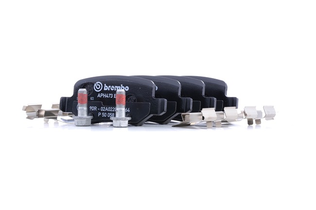 Acquista online BREMBO Kit pastiglie freni Art.: P 50 058