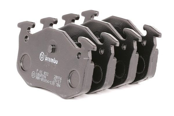 Köp Bromsbelägg av BREMBO P 61 032 till det låga priset 241,68 kr