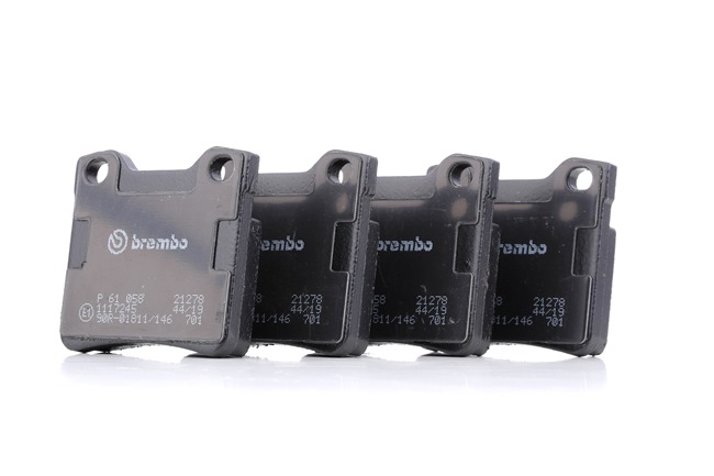 Köp Bromsbelägg av BREMBO P 61 058 till det låga priset 345,78 kr