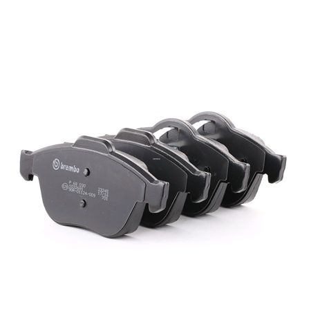 Acquista online BREMBO Kit pastiglie freni Art.: P 68 030