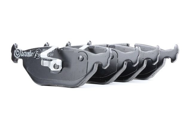 Köp Bromsbelägg av BREMBO P 71 006 till det låga priset 352,80 kr