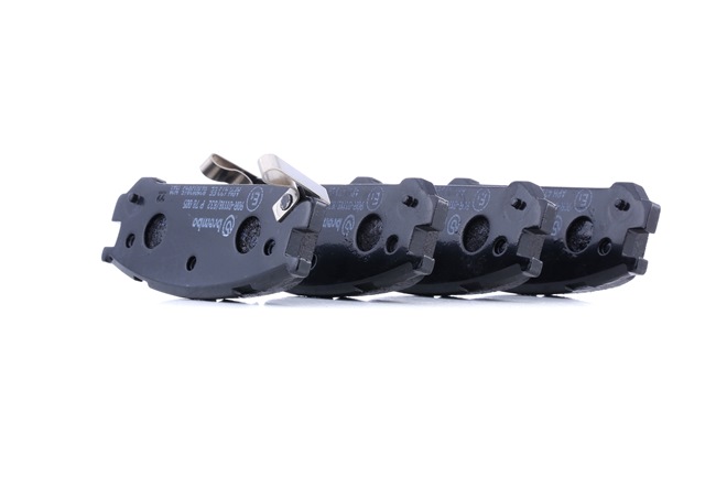 Köp Bromsbelägg av BREMBO P 78 005 till det låga priset 365,51 kr