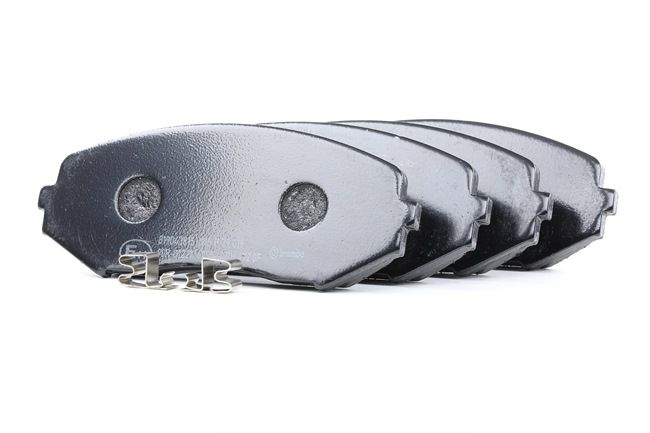 Köp Bromsbelägg av BREMBO P 79 018 till det låga priset 359,26 kr