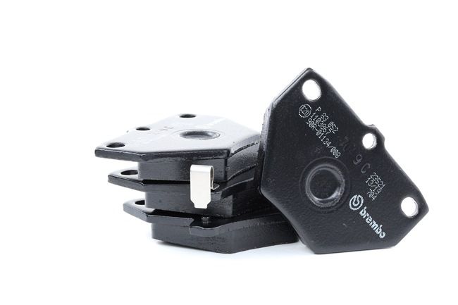Köp Bromsbelägg av BREMBO P 83 052 till det låga priset 309,34 kr