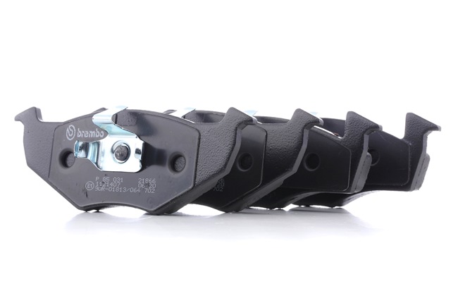 Köp Bromsbelägg av BREMBO P 85 031 till det låga priset 288,60 kr