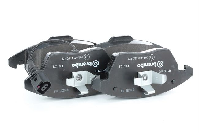 Köp Bromsbelägg av BREMBO P 85 075 till det låga priset 369,94 kr