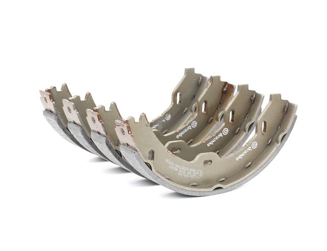 Köp Handbromsbackar av BREMBO S 50 519 till det låga priset 269,32 kr
